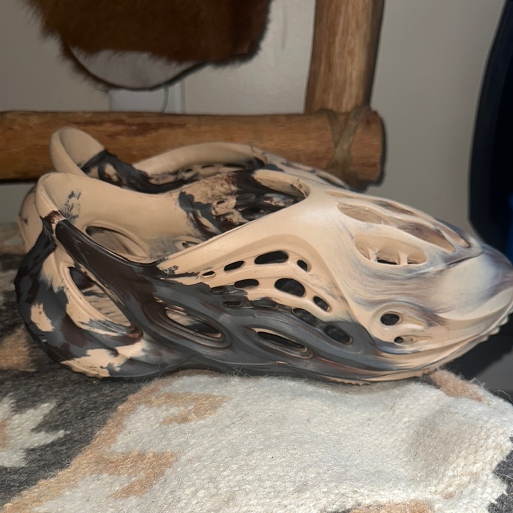 Foam Multi Tone Water Shoes
